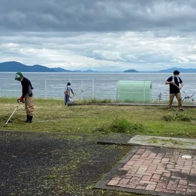 草刈りのお仕事風景２